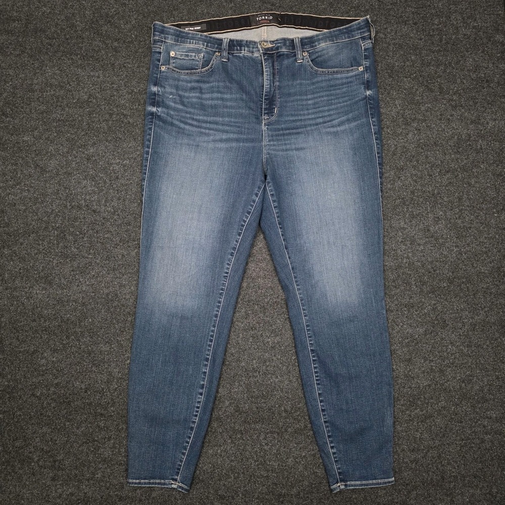 Torrid Womens 20R Sky High Skinny Premium Stretch High-Rise Jeans Medium Wash